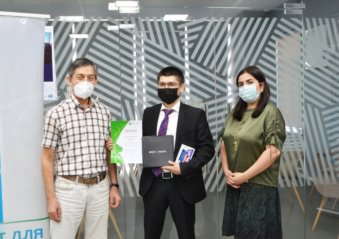 Церемония награждения победителя Центрально-азиатского конкурса местных адаптационных технологий и практик